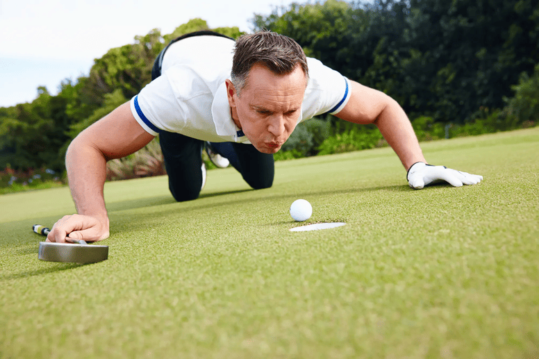 マンツーマンレッスンはゴルフ上達の近道?スコアアップにつながる理由や料金を徹底解説